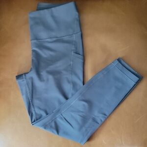 Athleta Smoke Blue Interval Stash 7/8 Leggings